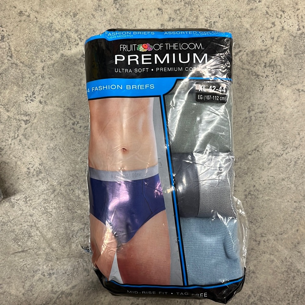 Fruit of the loom briefs 4 pk